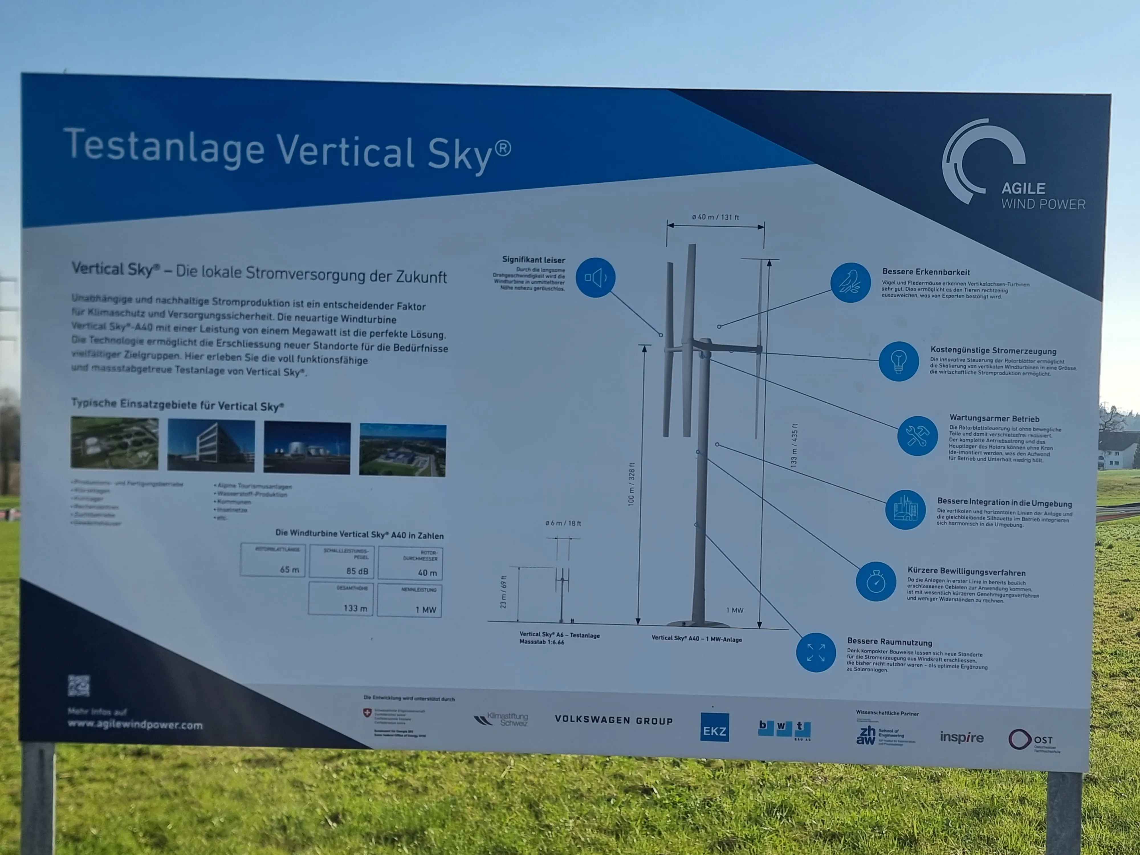 Infotafel der Testanlage Vertical Sky