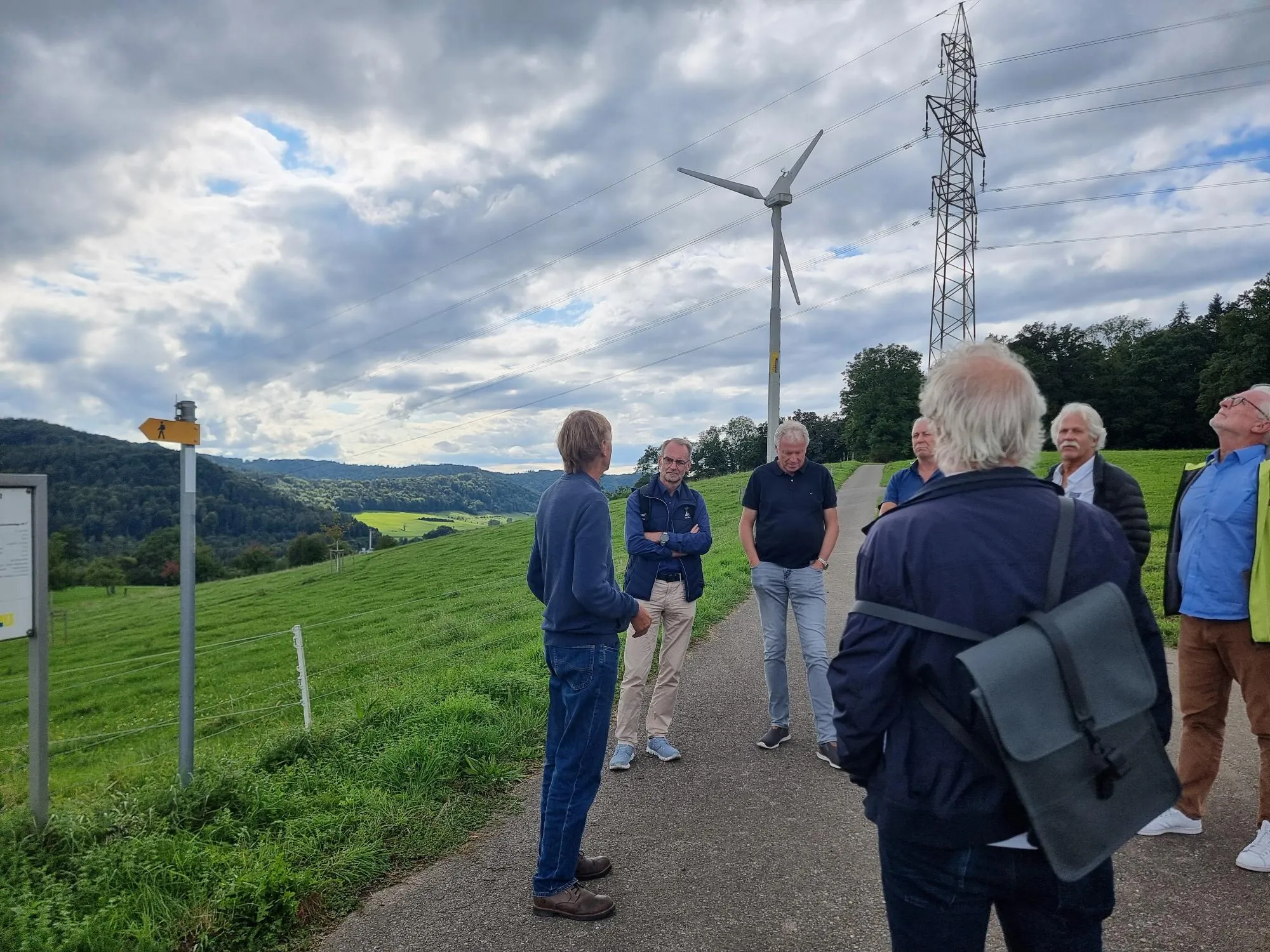 Besichtigung der Windturbine auf dem Taggenberg